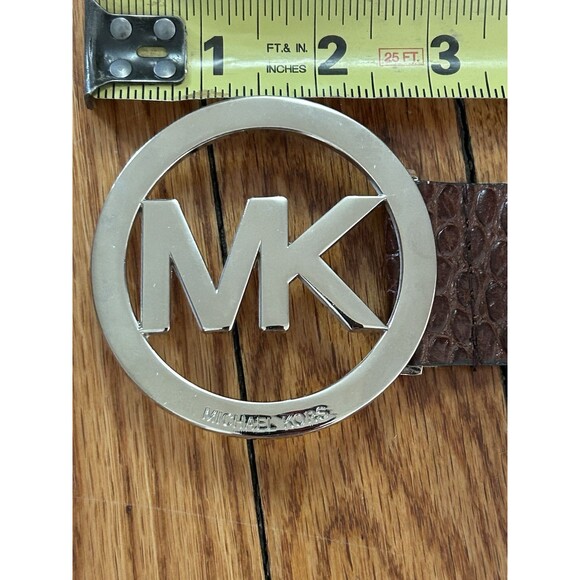 Michael Kors Genuine Leather Medallion Belt. Brown Reptile Textured 37”‎ - Picture 1 of 4